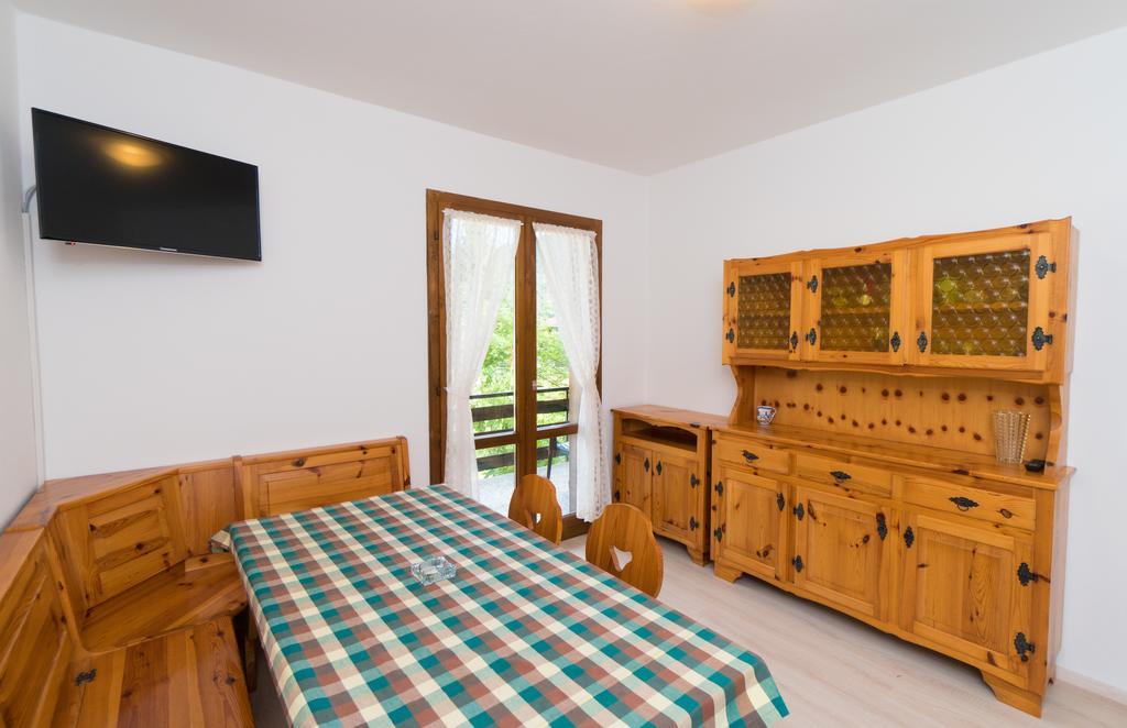 Casa Luisella Apartment Pieve Di Ledro Ngoại thất bức ảnh